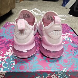 Youth Nike Air Max 270 Pink